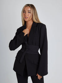 Freya | Blazer Elegante con Cintura da Donna