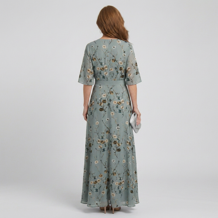 Selora | Maxi Dress – Halter Bloom Flow Style