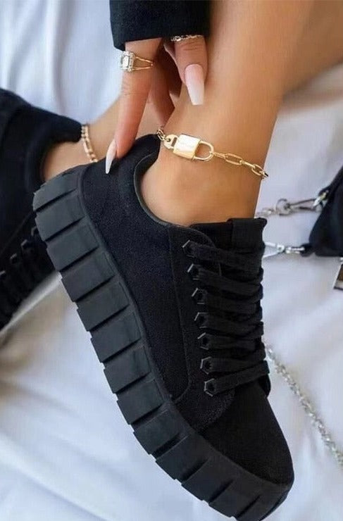 Lucy | Sneakers ortopediche con zeppa alla moda e di tendenza