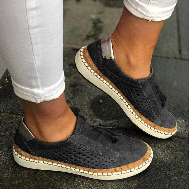 Elena | Atmungsaktive und ultraleichte orthopädische Schnürsenkellose Schuhe