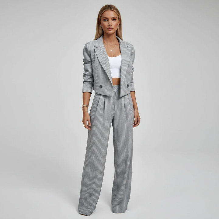 Chiara | Completo Donna a Righe con Blazer e Pantaloni a Gamba Larga