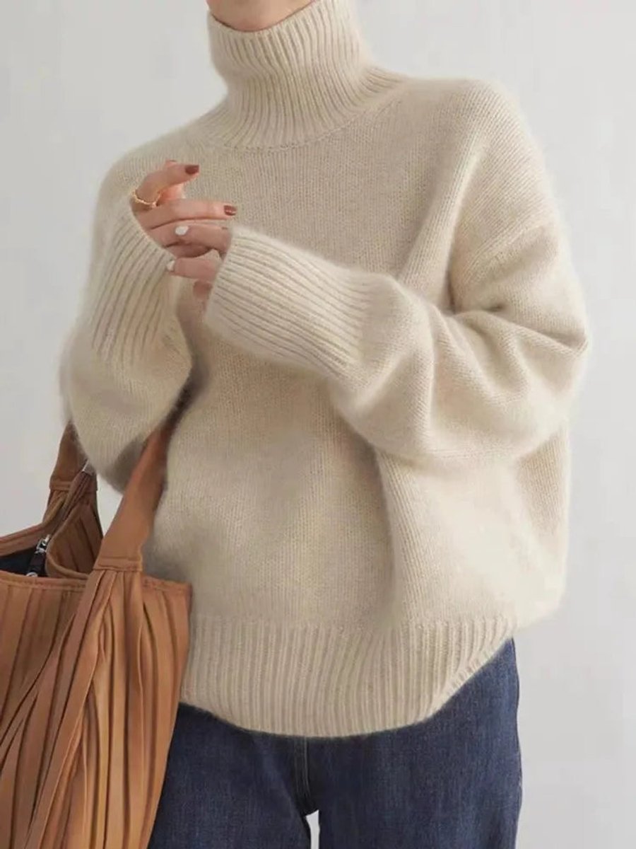 Clara | Turtleneck Knit Sweater for Women with Oversized Fit