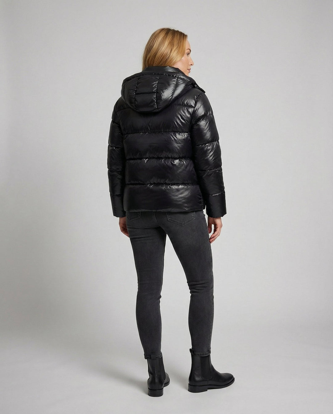 Drune | Giacca Puffer Lucida – Fit Larghezza per Donne