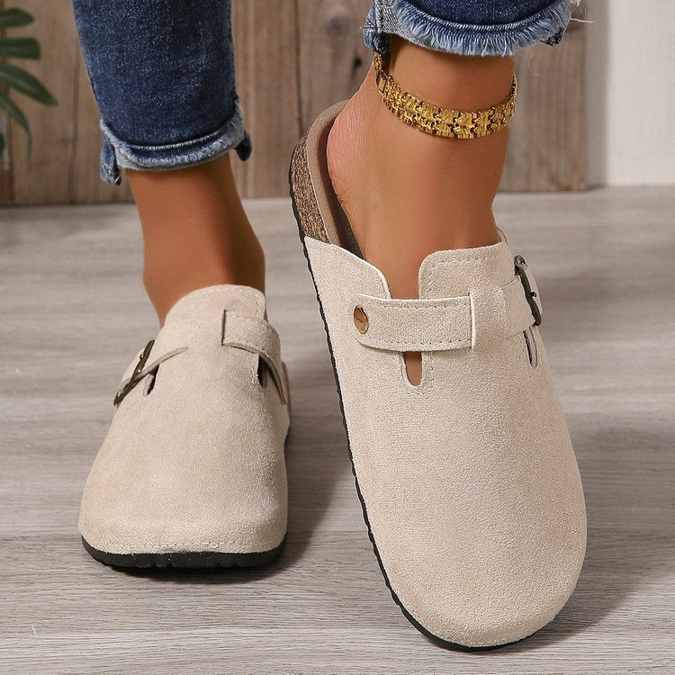 Sarah | Eleganti Mules in Camoscio con Fibbia Decorativa