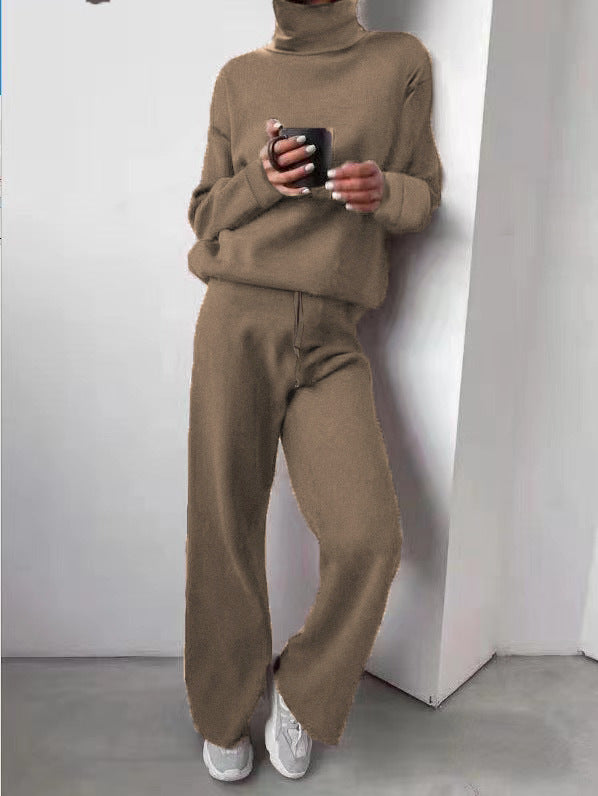 Emily | Set a due pezzi in maglia a collo alto moderno e accogliente