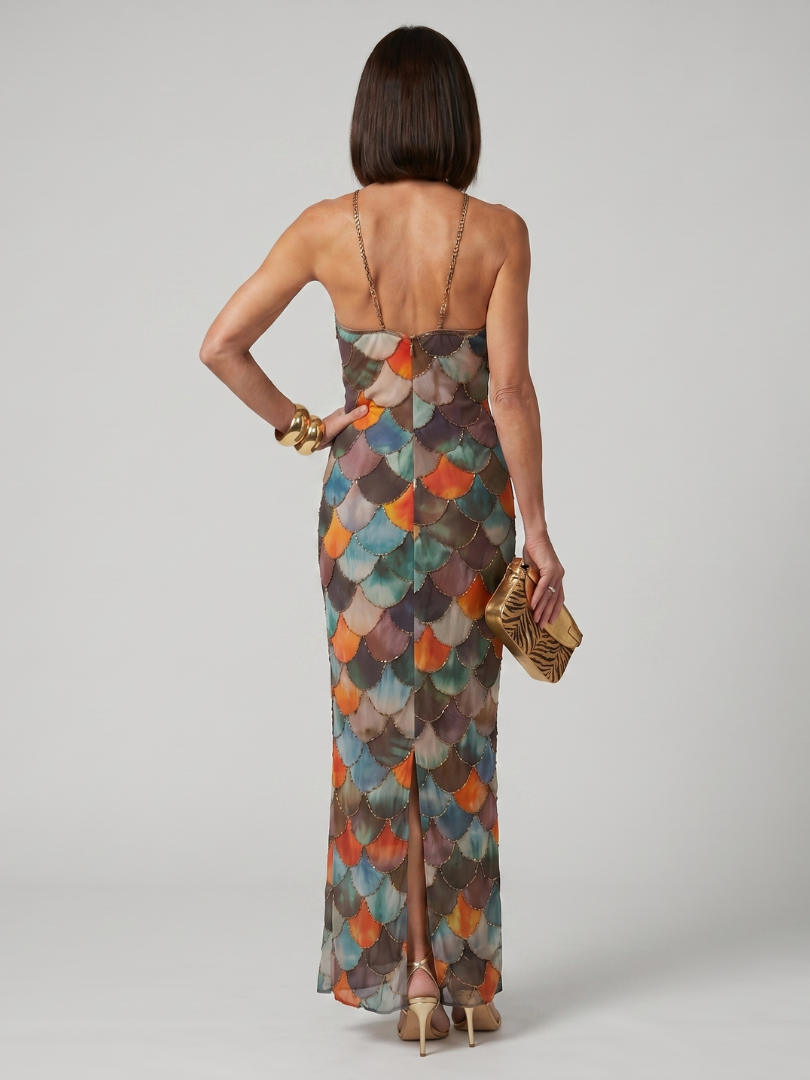 Larkin | Maxi Dress – Fitted Scale Pattern for Women
