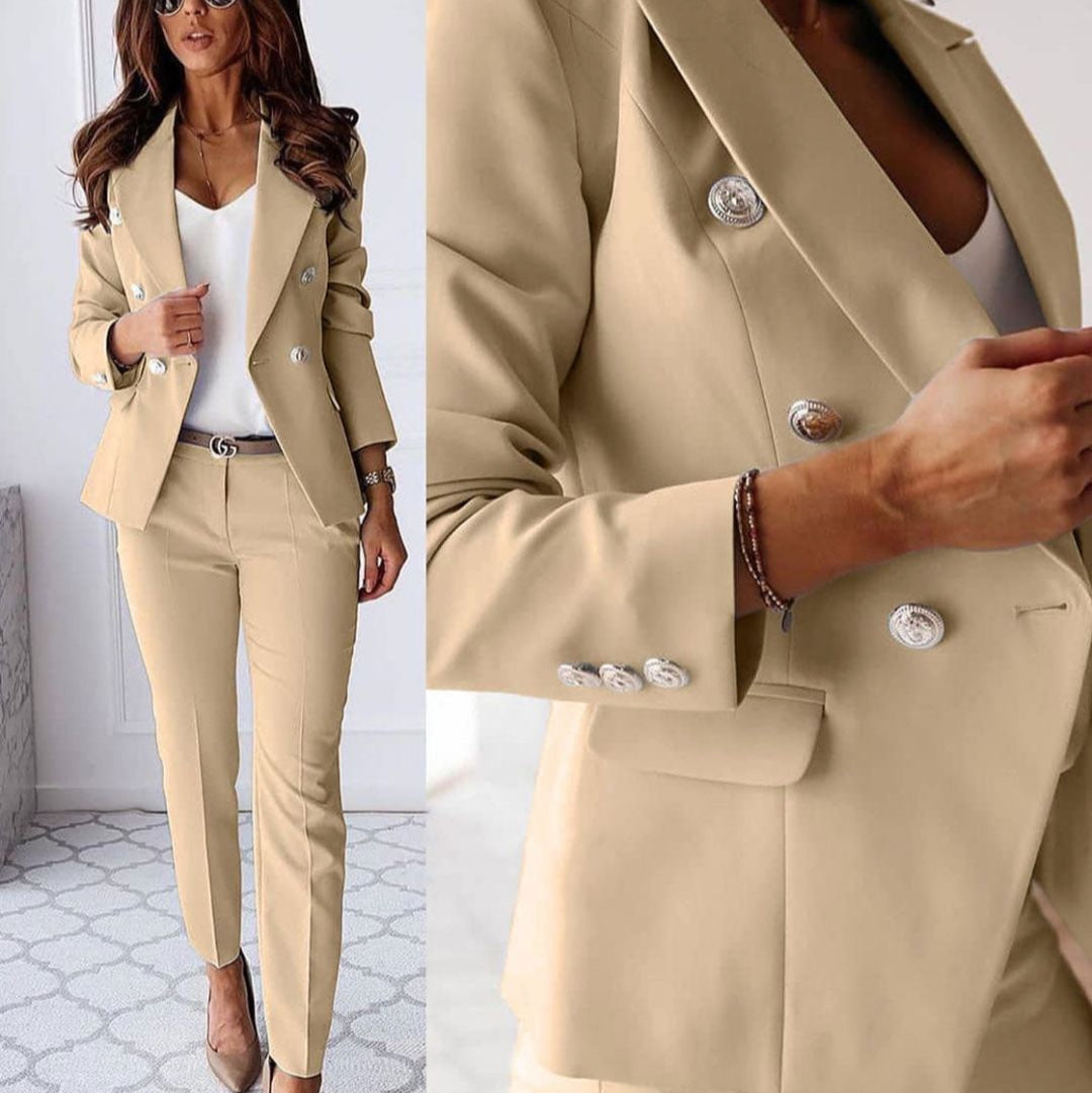 Eleonora | Elegant women's suit with a double-breasted blazer