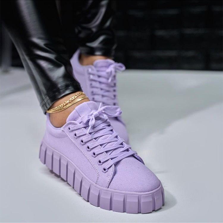 Lucy | Sneakers ortopediche con zeppa alla moda e di tendenza