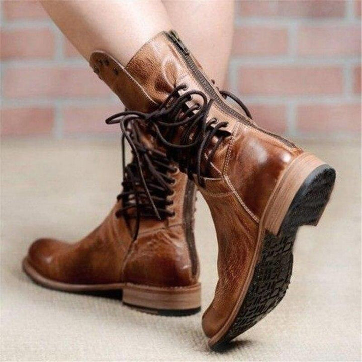 Elena | Borchie Western e Stivaletti Stringati da Donna