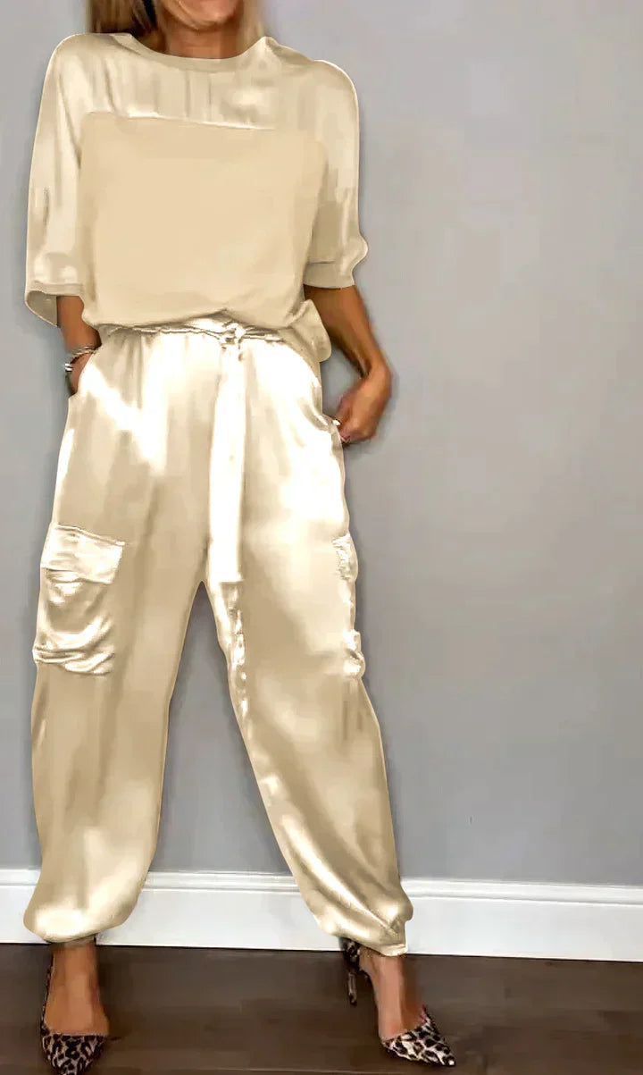 Stephanie | Set a due pezzi in raso elegante e comodo