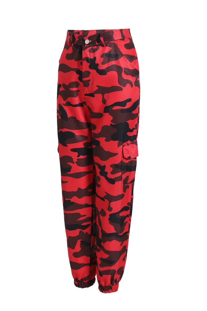 Klaudia | Trendige und bequeme Camouflage-Cargohose mit elastischem Bund