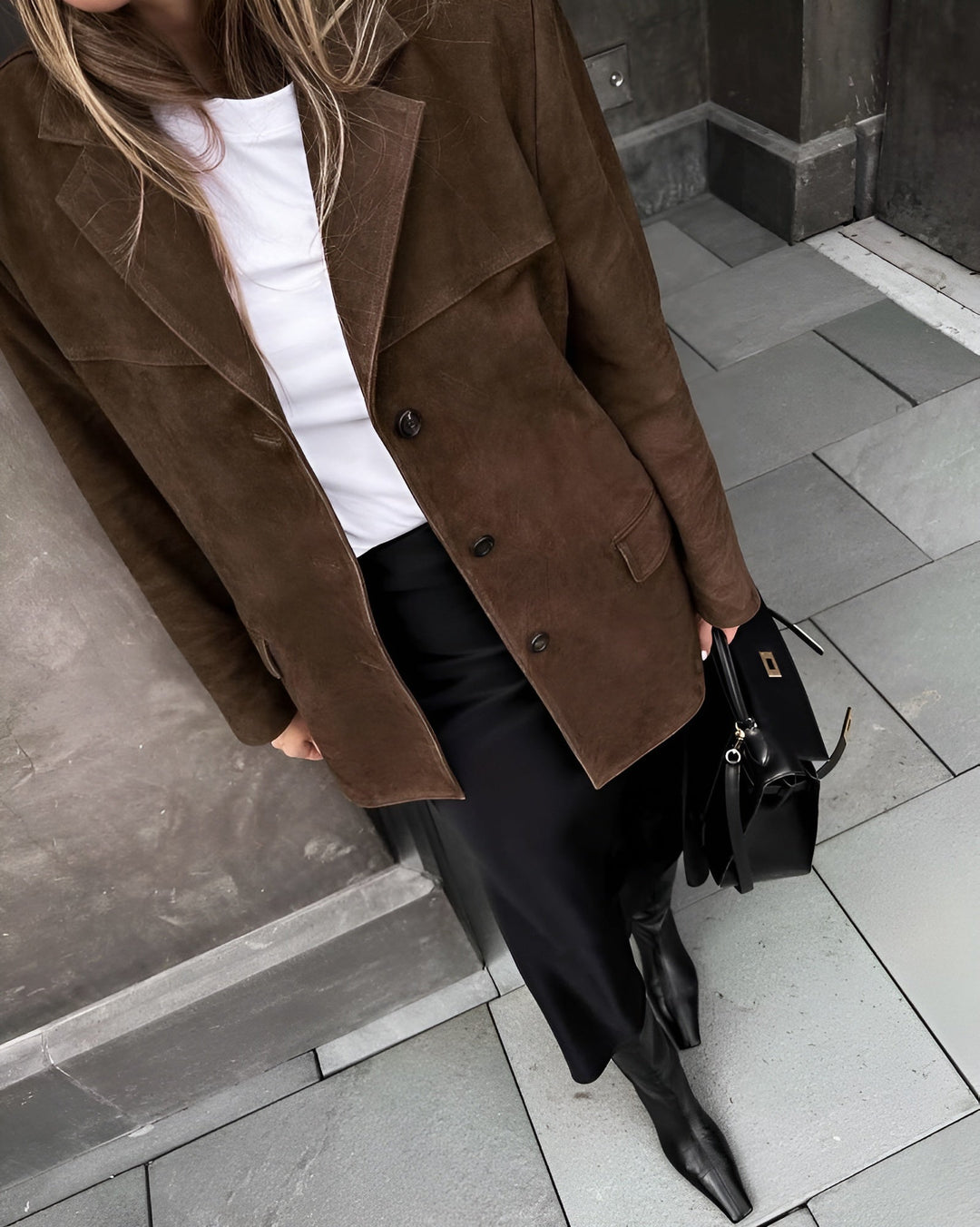 Emily | Weicher und bequemer Damenblazer aus Veloursleder
