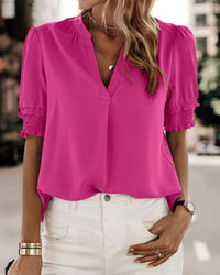 Karolin | Elegante fuchsienfarbene Bluse mit V-Ausschnitt und Puffärmeln  