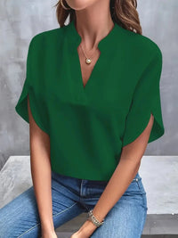 Donatella | Elegante camicetta da donna con scollo a V