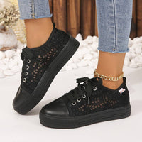 Martina | Romantic sporty lace sneakers