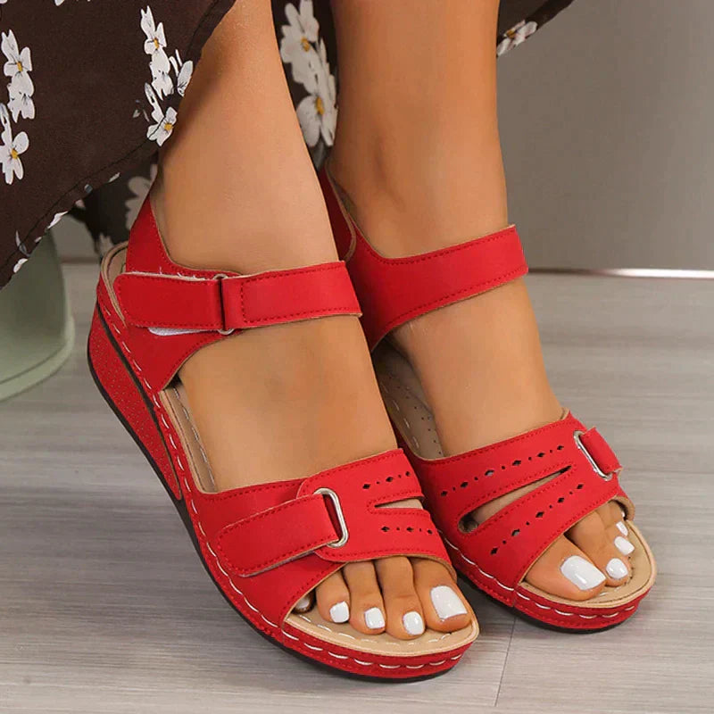 Arianna | Eleganti e Comodi Sandali con Zeppa per Donna 0