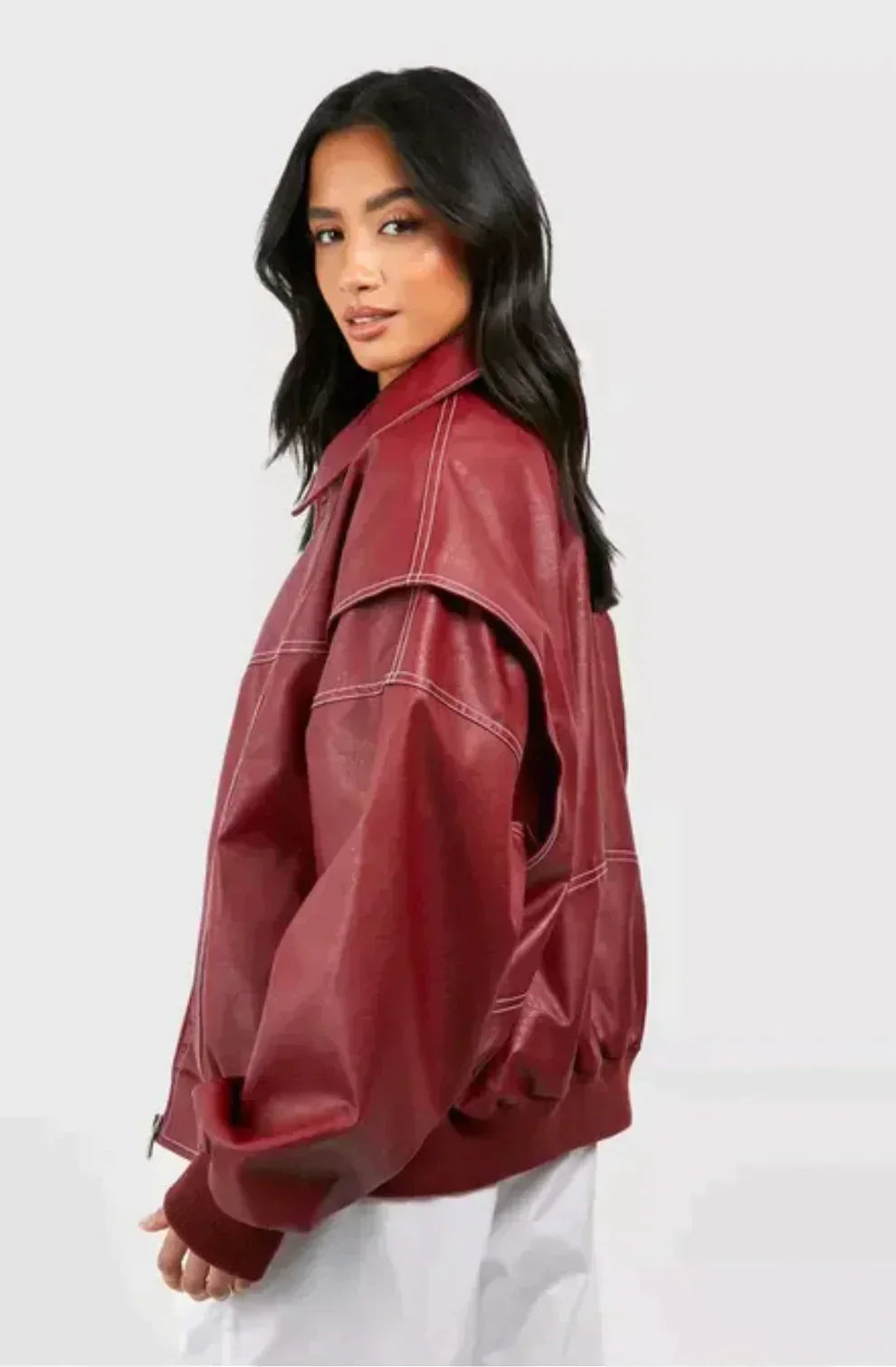 Aurelia | Giacca Oversize in Pelle Vegana – Trendy, Elegante &amp; Versatile 4