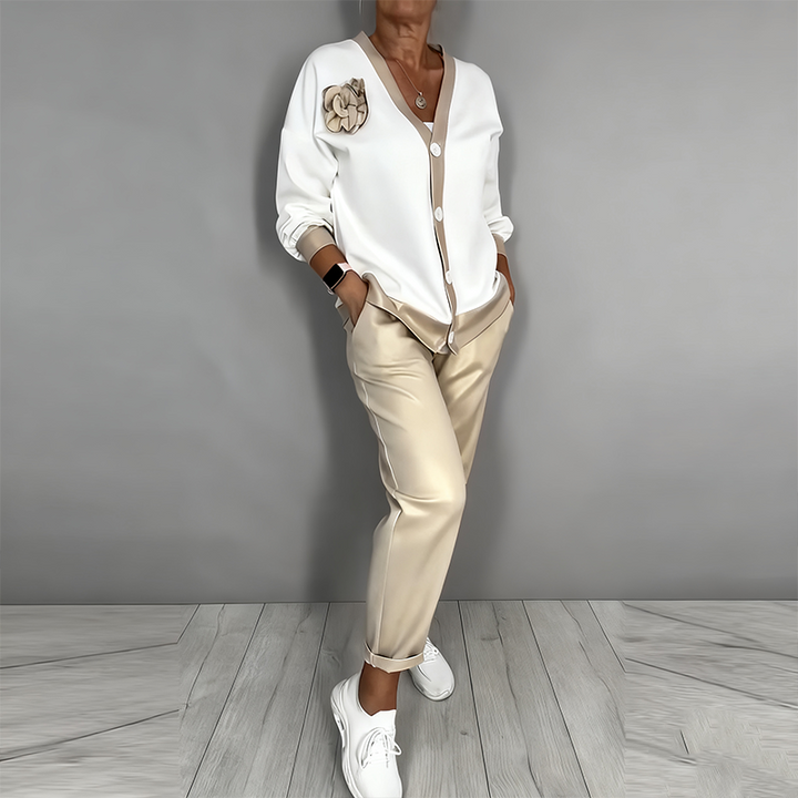 Bella | Elegante e Versatile Twin Set Maglia e Cardigan con Dettagli Floreali 4