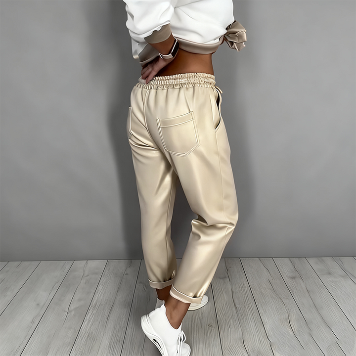 Bella | Elegante e Versatile Twin Set Maglia e Cardigan con Dettagli Floreali 6