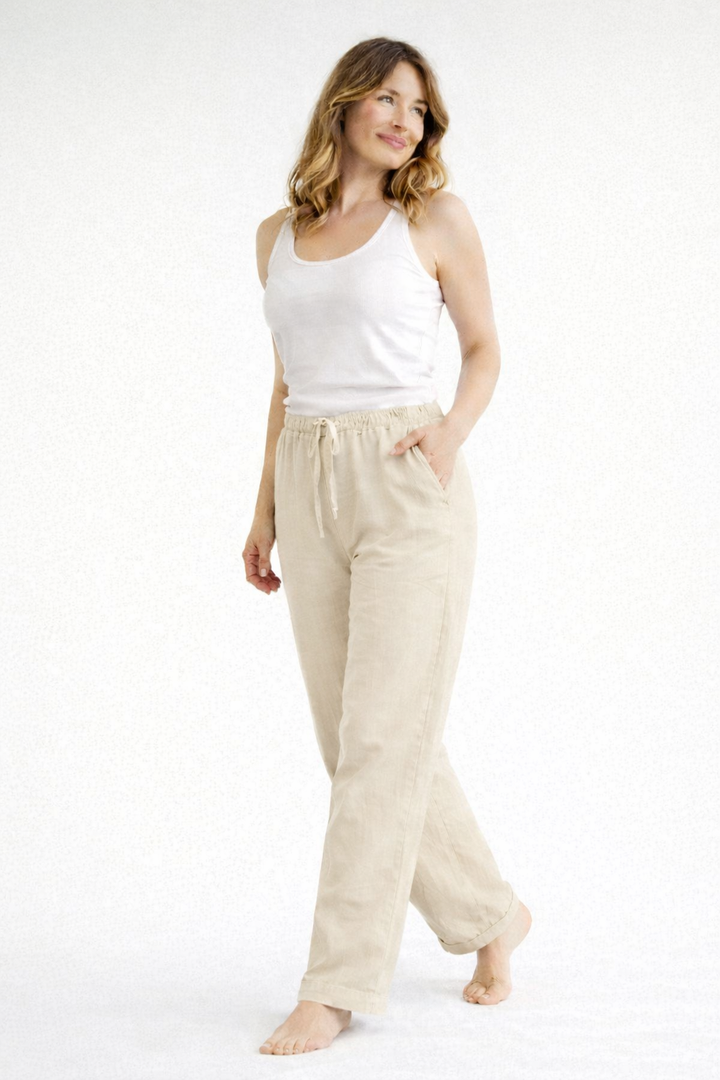 Bella | High-Waisted Women’s Relaxed Trousers 2