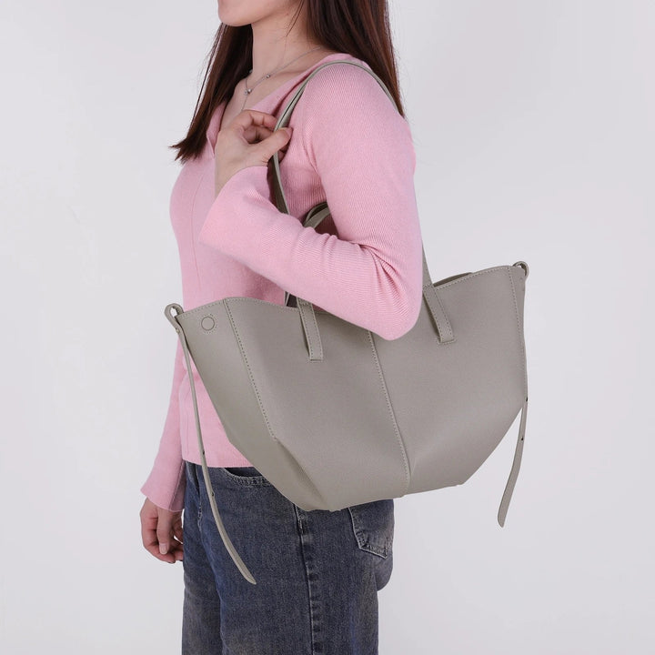 Celeste | Elegante borsa tote realizzata in ecopelle PU 5