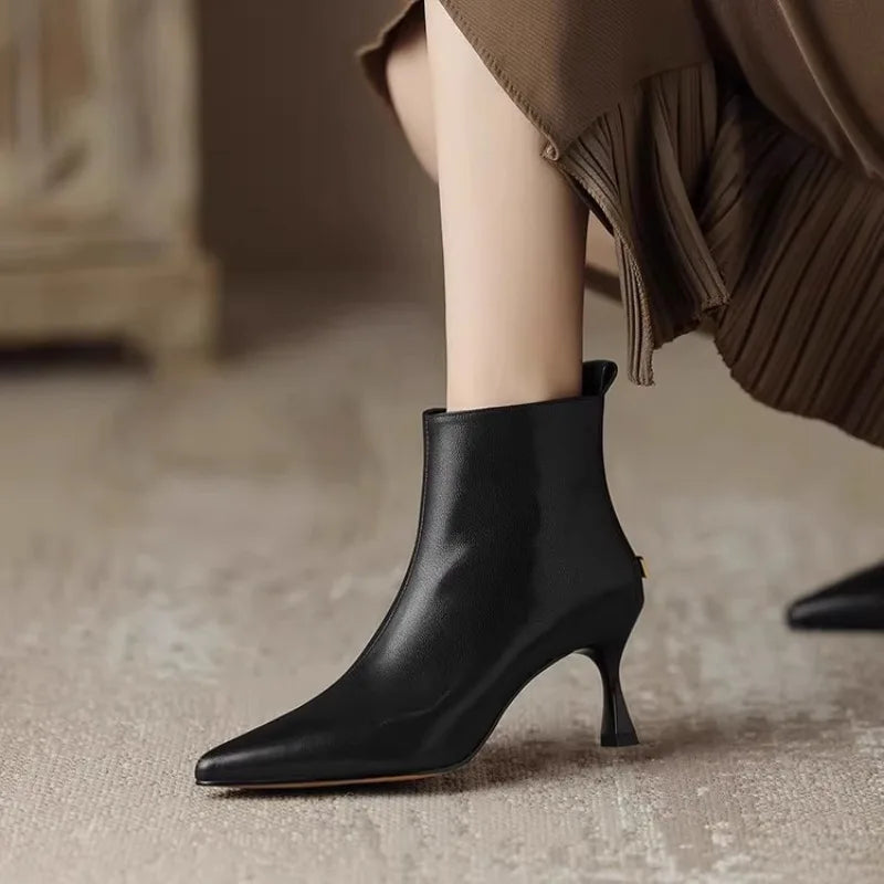 Chloe | Stivali con tacco basso, chic ed eleganti 0