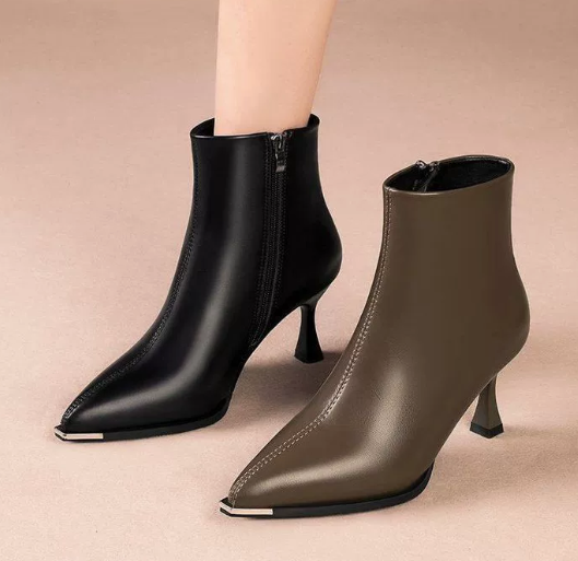 Chloe | Stivali con tacco basso, chic ed eleganti 7