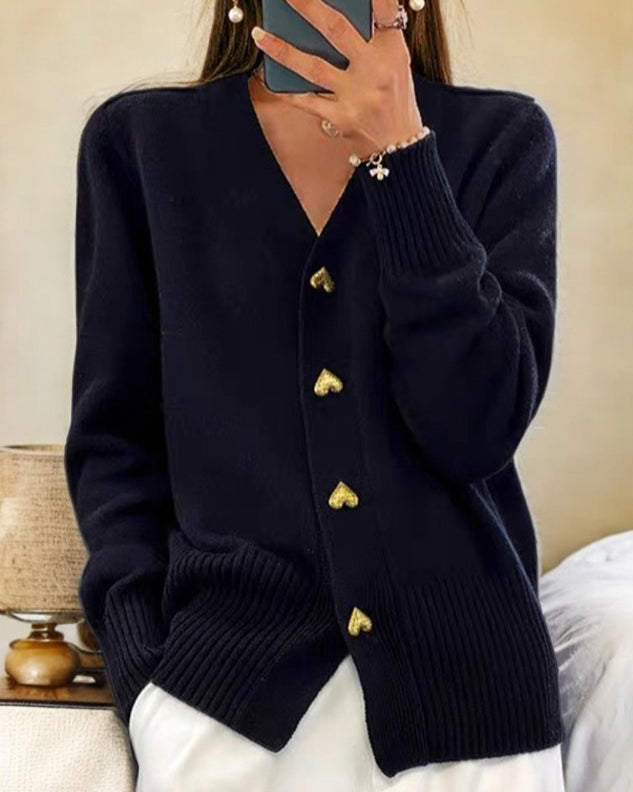 Cristina | Cardigan Donna Elegante Lungo Morbido con Bottoni a Cuore 5