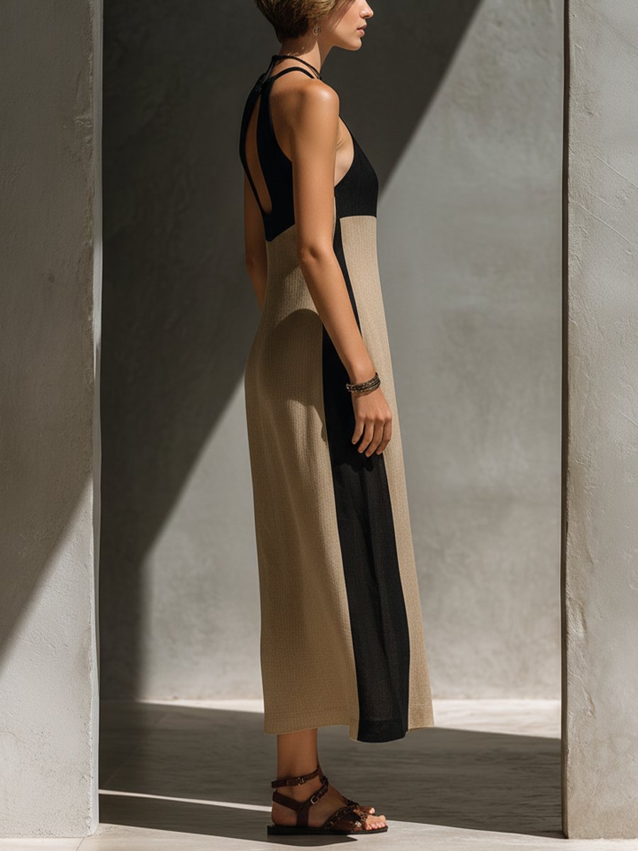 Diana | Elegante Abito Midi Halter con Scollo a Buco della Serratura 4