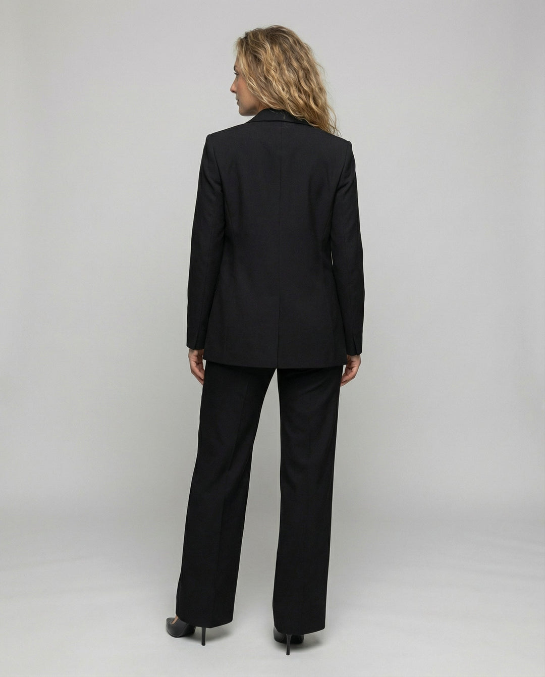 Diana | Elegante e Comodo Completo da Donna in Due Pezzi 7