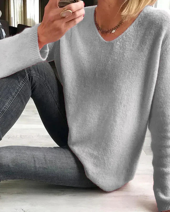 Elara | Maglia Elegante e Comoda con Scollo a V e Maniche Lunghe 7