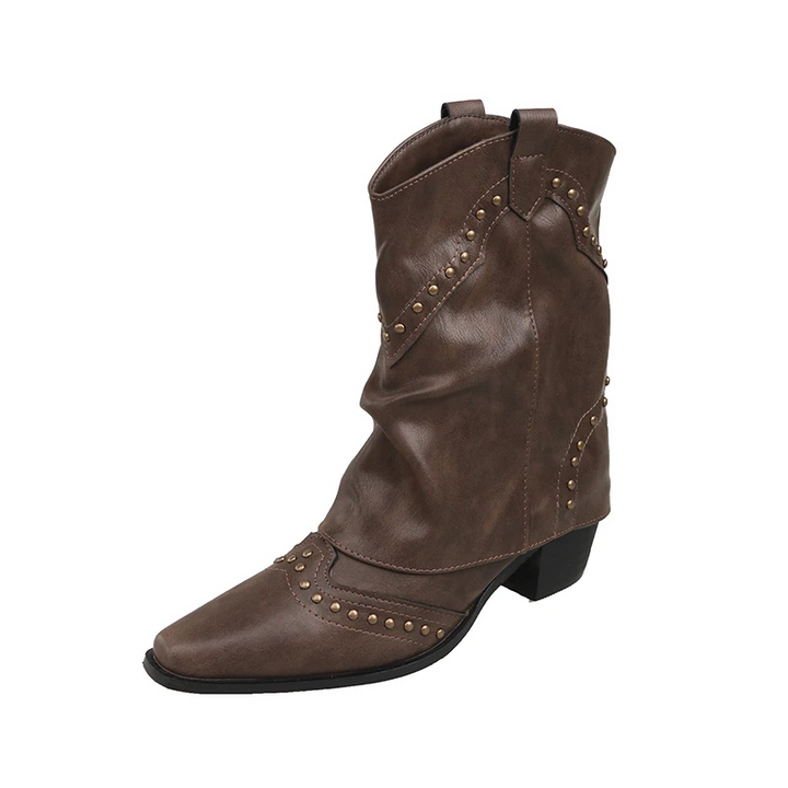 Elena | Stivali western borchiati, audaci ed eleganti 4