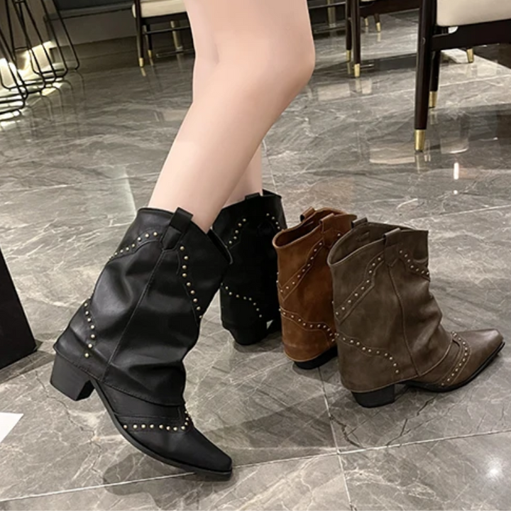 Elena | Stivali western borchiati, audaci ed eleganti 5
