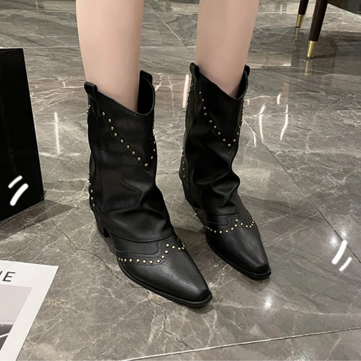 Elena | Stivali western borchiati, audaci ed eleganti 6