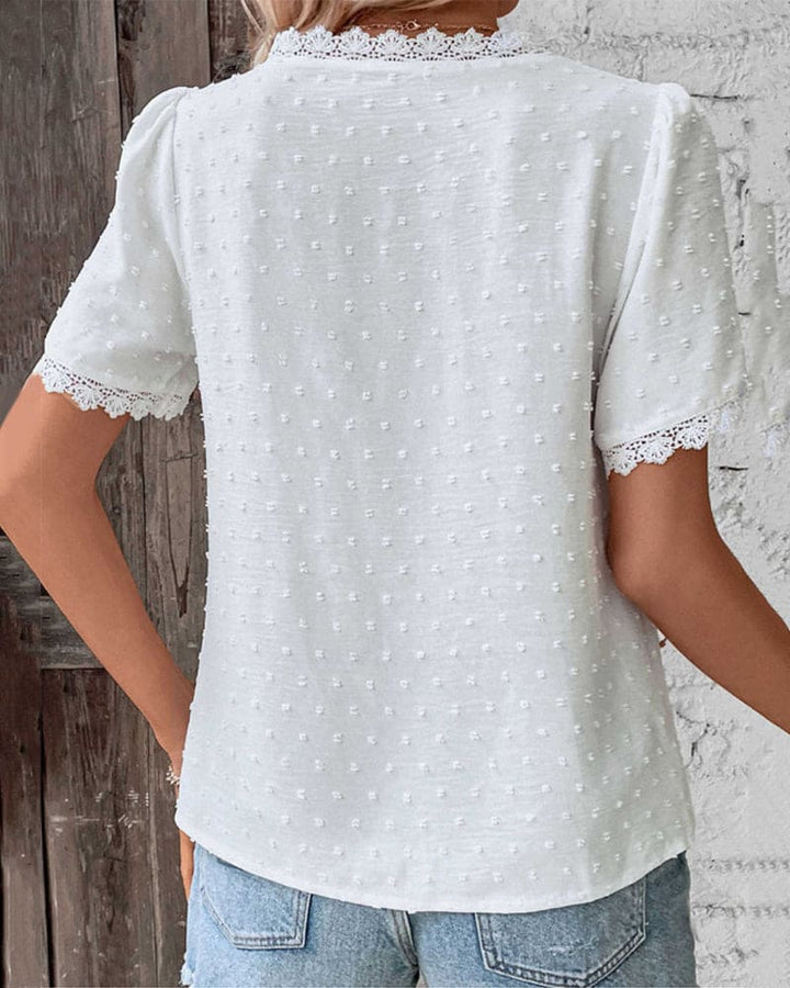 Elysia | Elegante e Traspirante Blusa in Pizzo con Scollo a V 2