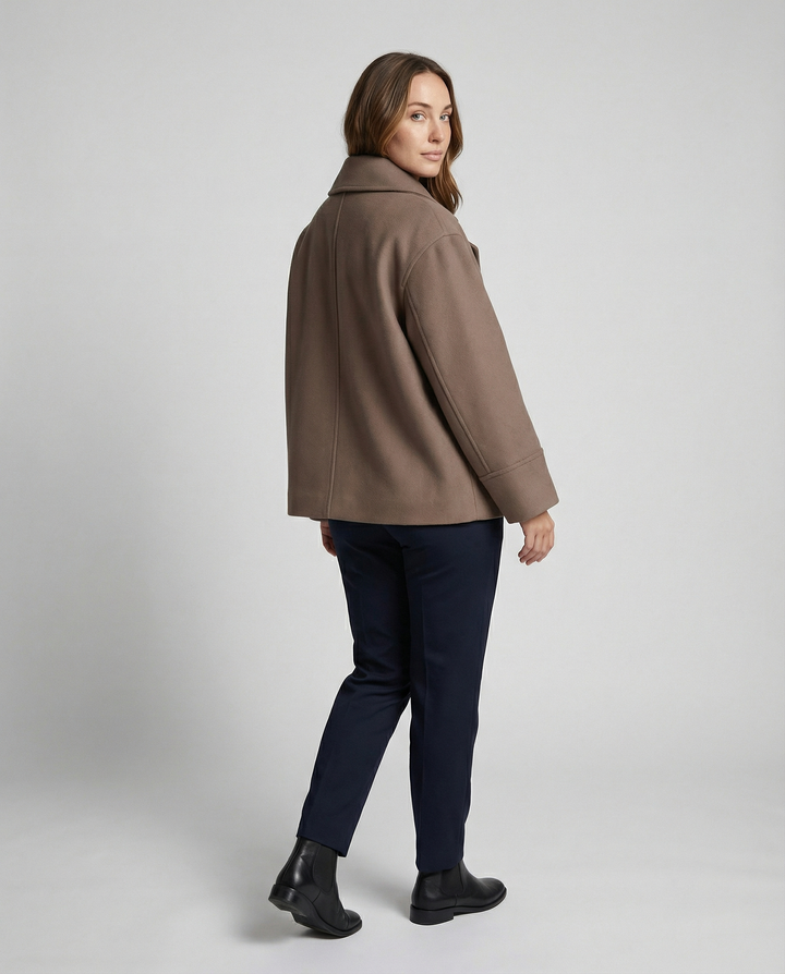 Elysia | Elegante e Versatile Giacca Corta da Donna 4