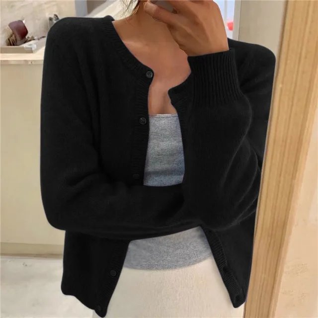 Emma | Cardigan da donna con bottoni sul davanti, taglio corto e vestibilità comoda 1