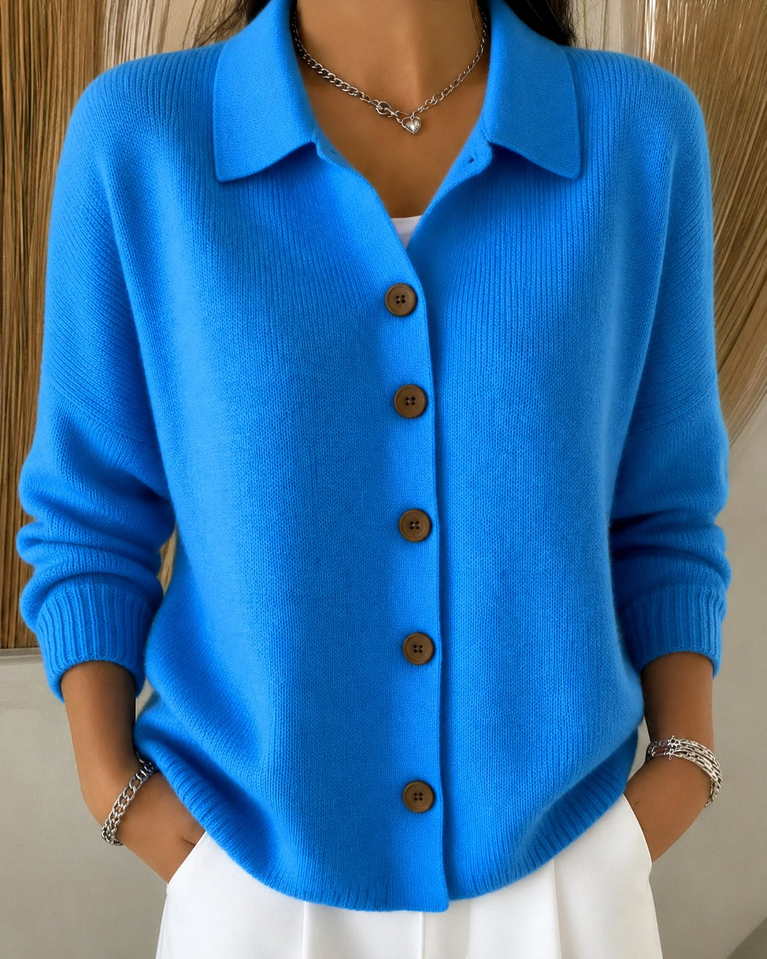 Emma | Cardigan da donna in maglia con colletto e bottoni, vestibilità comoda 0
