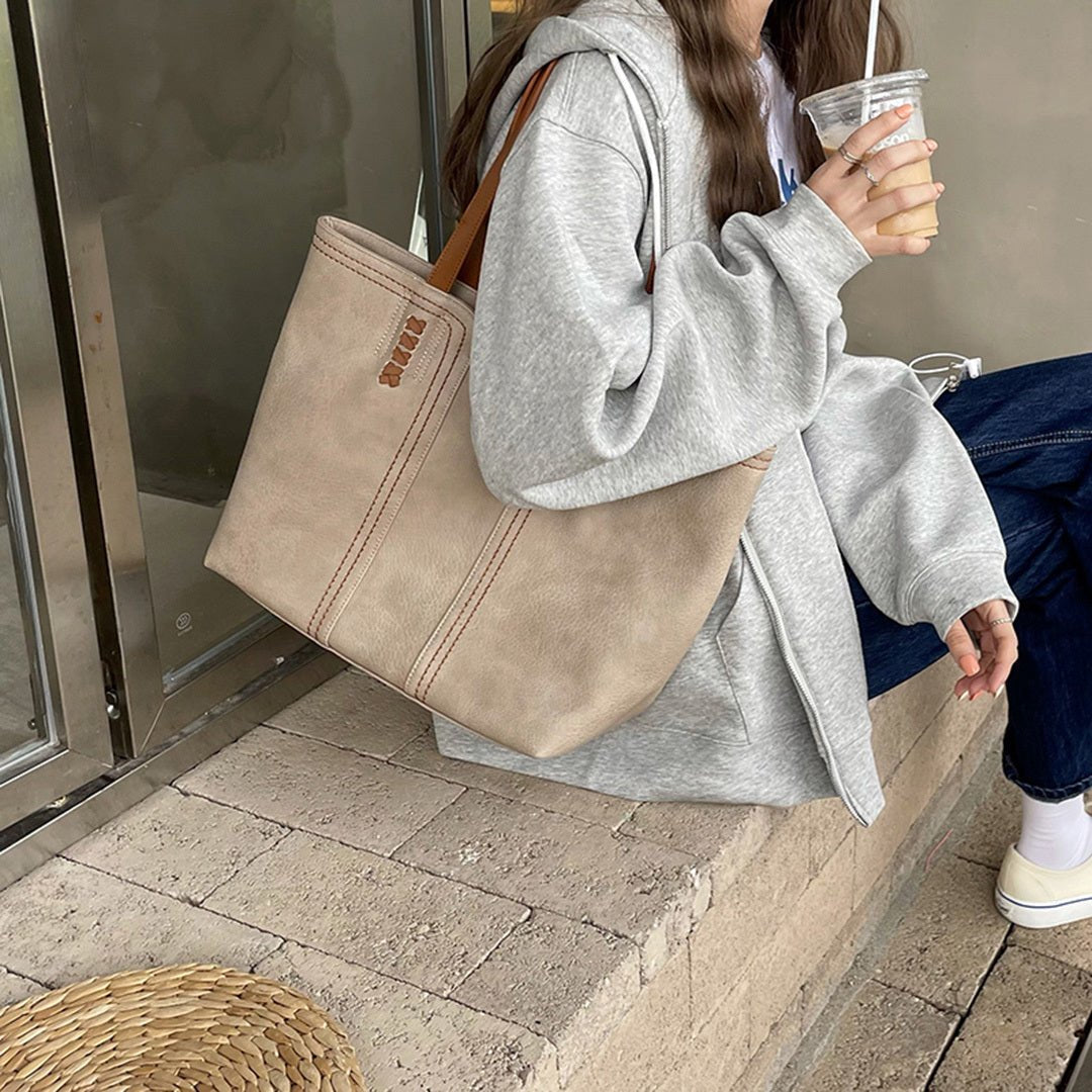 Emma | Elegante borsa tote in ecopelle 1