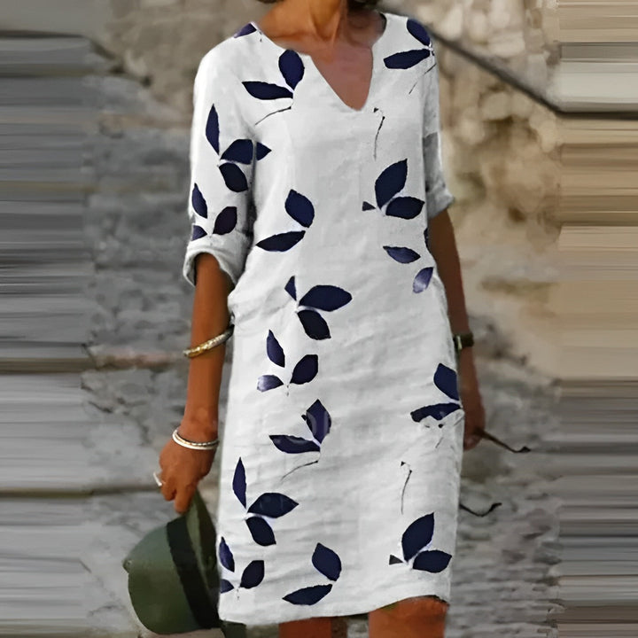 Evi | Abito estivo da donna con scollo a V che valorizza la figura 0