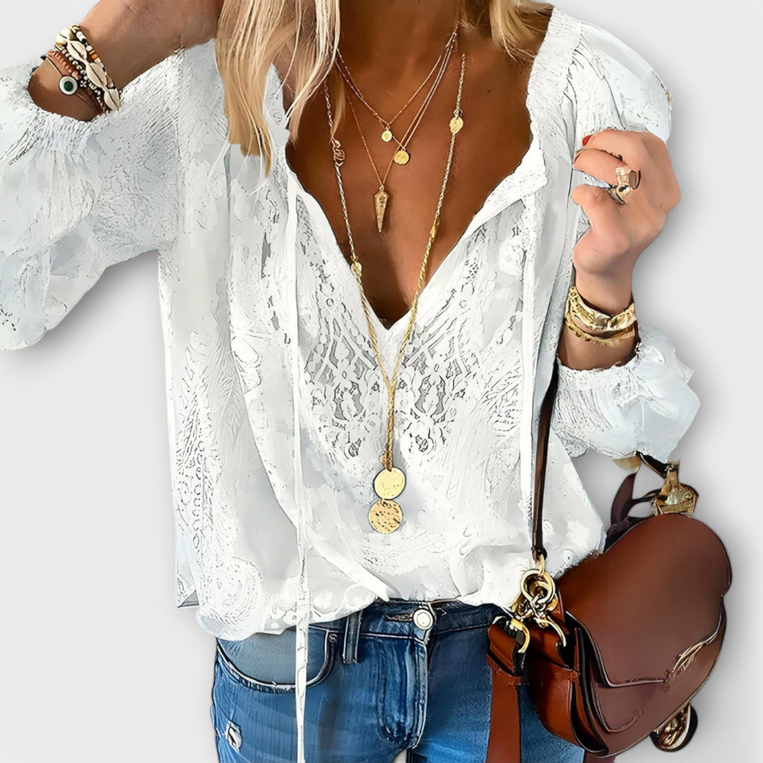 Fiorenza | Elegante Blusa in Pizzo con Scollo a V e Maniche Lunghe 0
