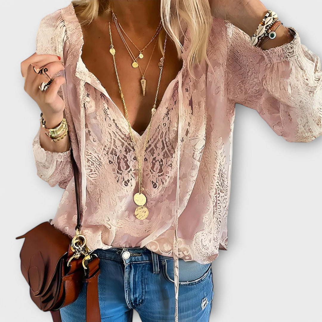 Fiorenza | Elegante Blusa in Pizzo con Scollo a V e Maniche Lunghe 3