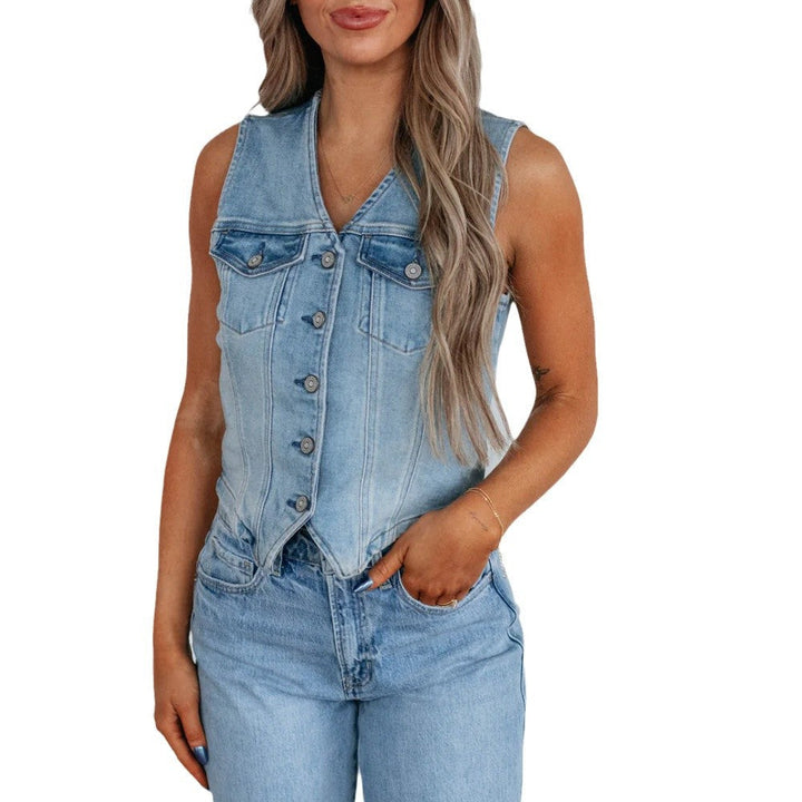 Gilet da donna in denim con abbottonatura frontale e dettagli di taglio moderni. 0