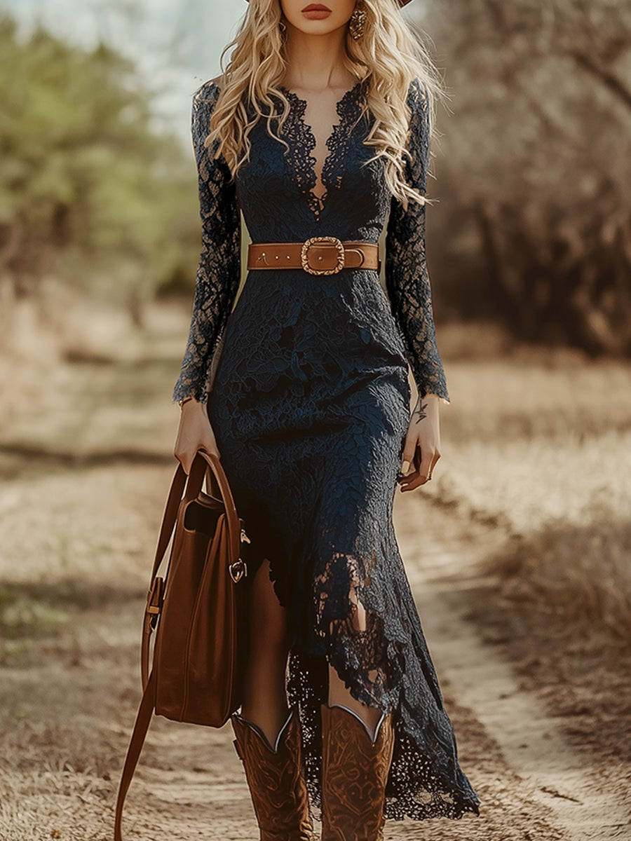 Giulia | Elegante Abito Midi in Pizzo con Scollo a V 0