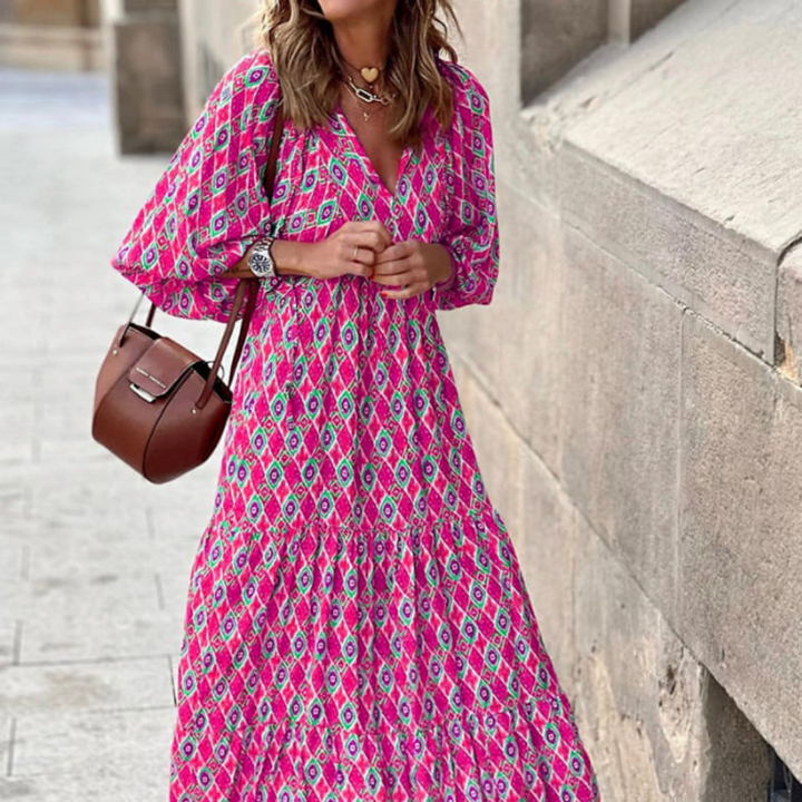 Giulia | Maxi Abito Boho Chic – Stampa Geometrica, Maniche a Sbuffo &amp; Scollo a V Femminile 11