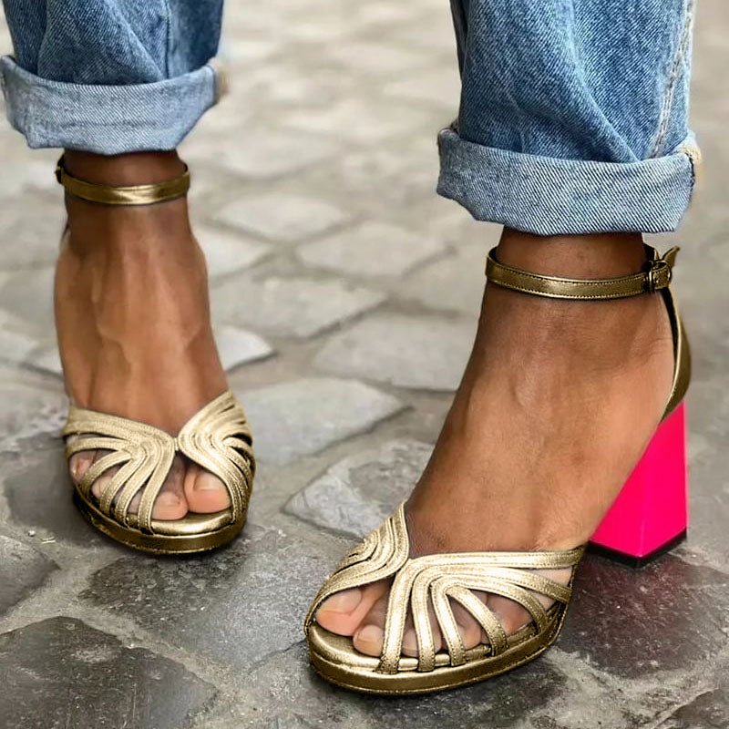 Isabella | Eleganti Sandali da Donna Comodi con Tacco Largo in Argento 1