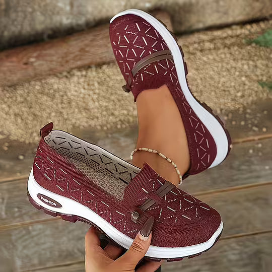Jovial | Scarpe da Ginnastica Donna Slip-On Comode e Leggere per Attività Quotidiane 1