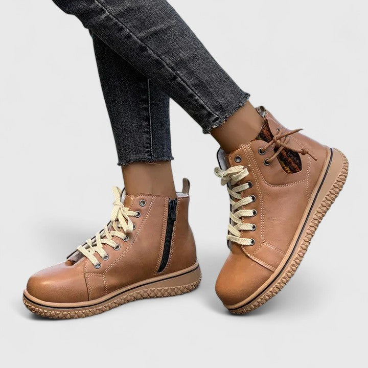 Jovita | Stivaletti Stringati Eleganti e Comodi per Donna 3
