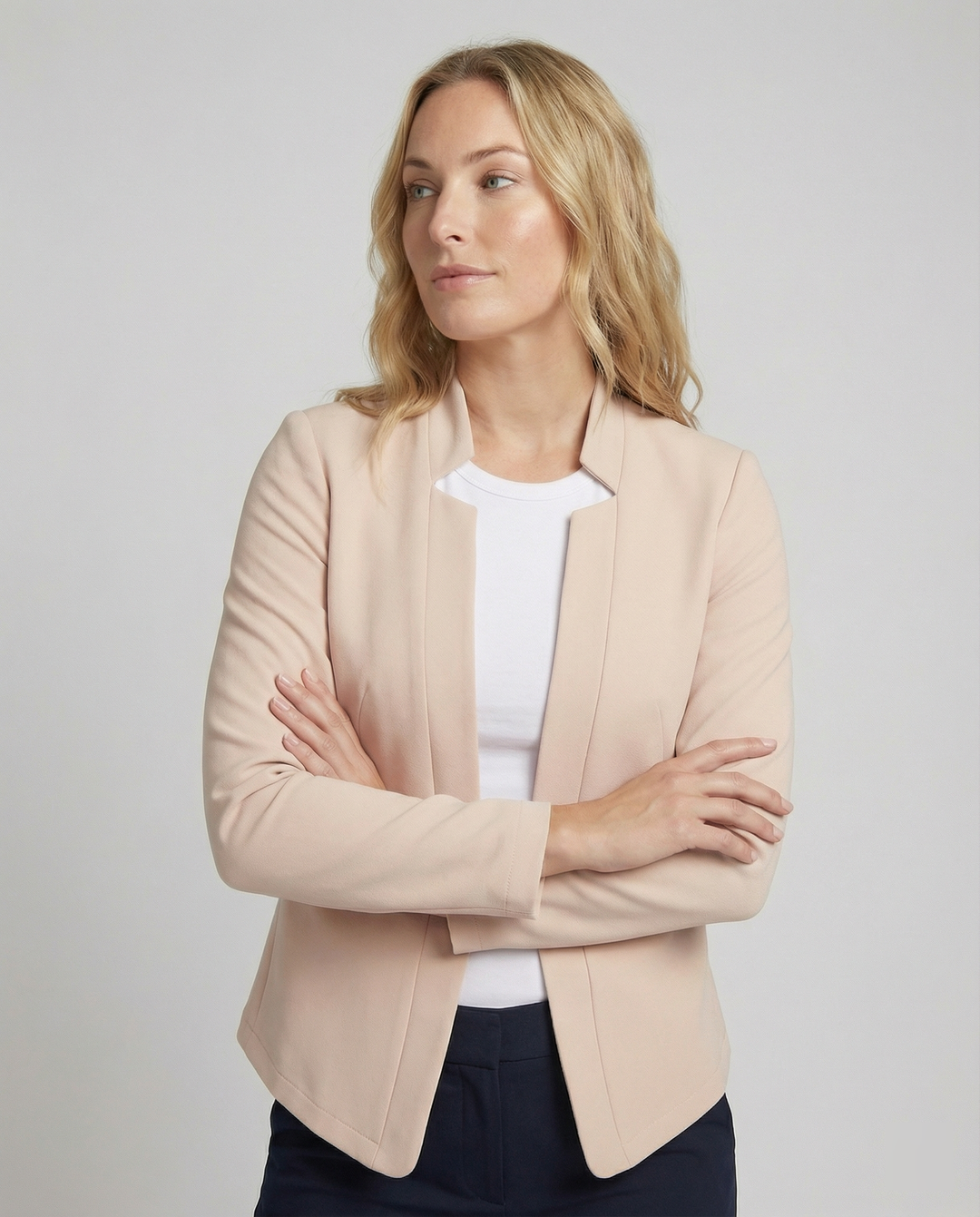 Karla | Elegante e Versatile Giacca Lunga da Donna 3