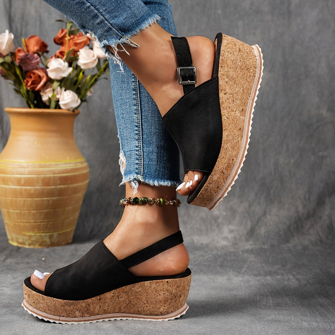 Katharina | Eleganti sandali con zeppa e plateau con stampa animalier 7